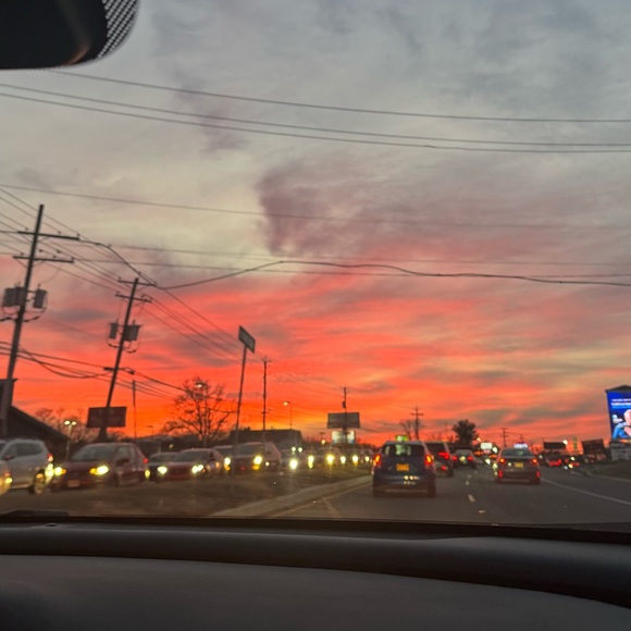 Meet your Posher, Alisha - Picture 1 of 1